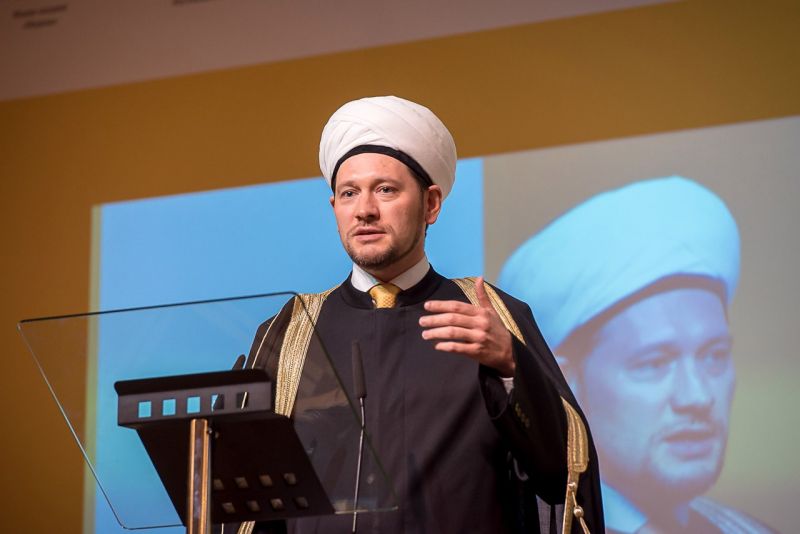 Ректор Московского исламского института